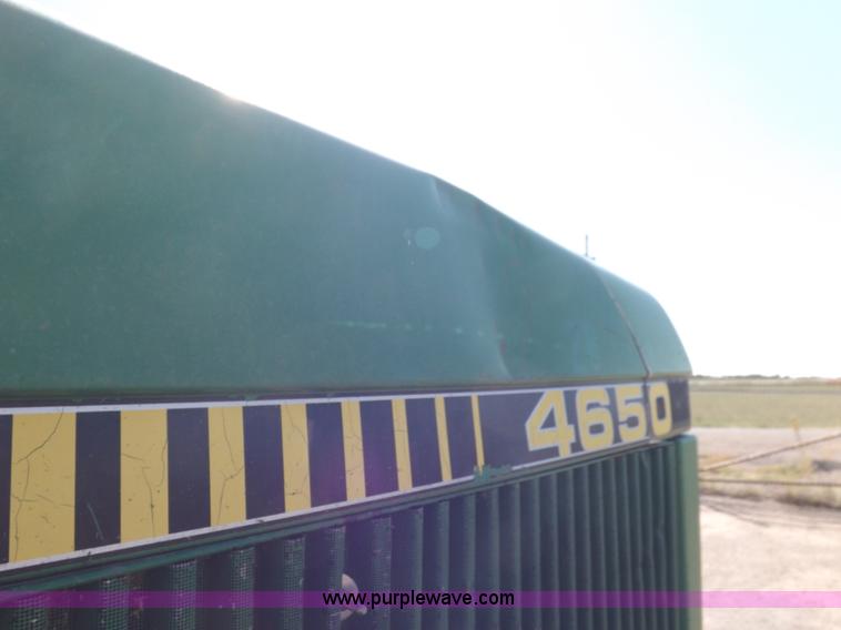 image for item H9095 1983 John Deere 4650 MFWD tractor