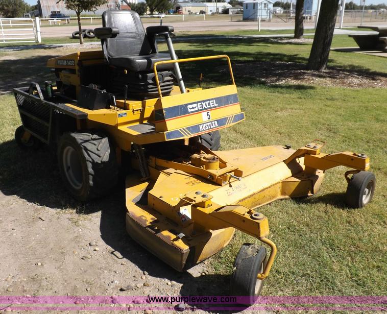 image for item H9121 2001 Hustler 3400 lawn mower