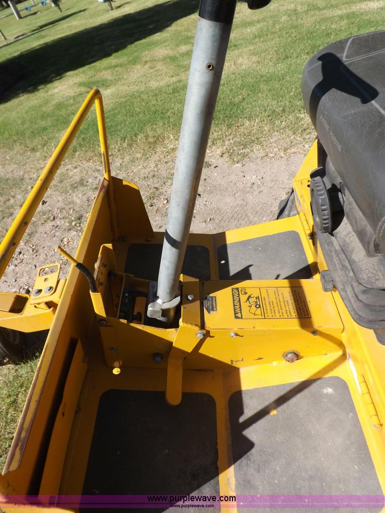 image for item H9121 2001 Hustler 3400 lawn mower