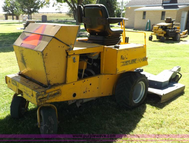 image for item H9122 1990 Hustler 400 lawn mower