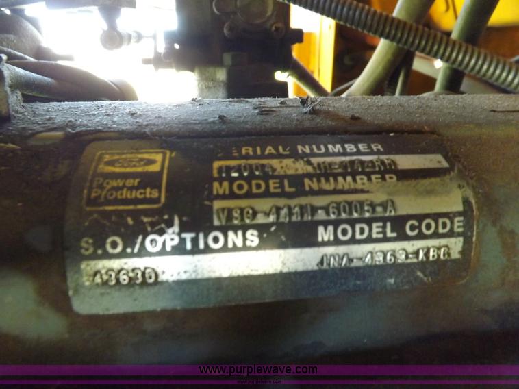 image for item H9122 1990 Hustler 400 lawn mower