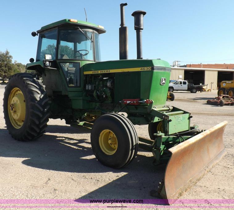 image for item H9123 1973 John Deere 4630 tractor
