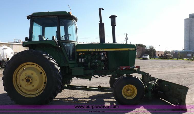 image for item H9123 1973 John Deere 4630 tractor