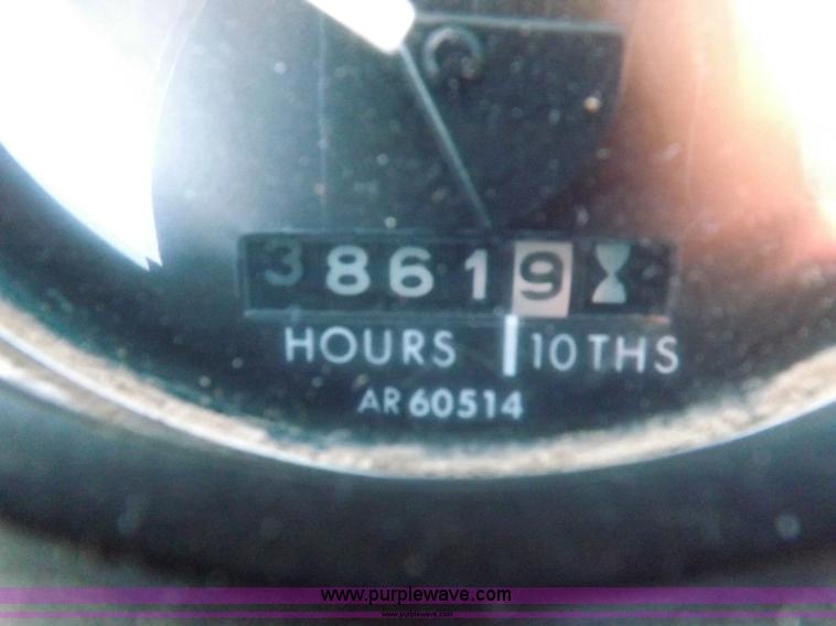 image for item H9123 1973 John Deere 4630 tractor