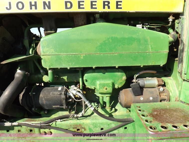 image for item H9123 1973 John Deere 4630 tractor