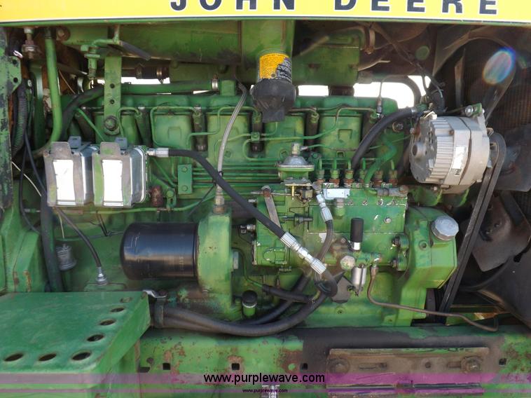 image for item H9123 1973 John Deere 4630 tractor