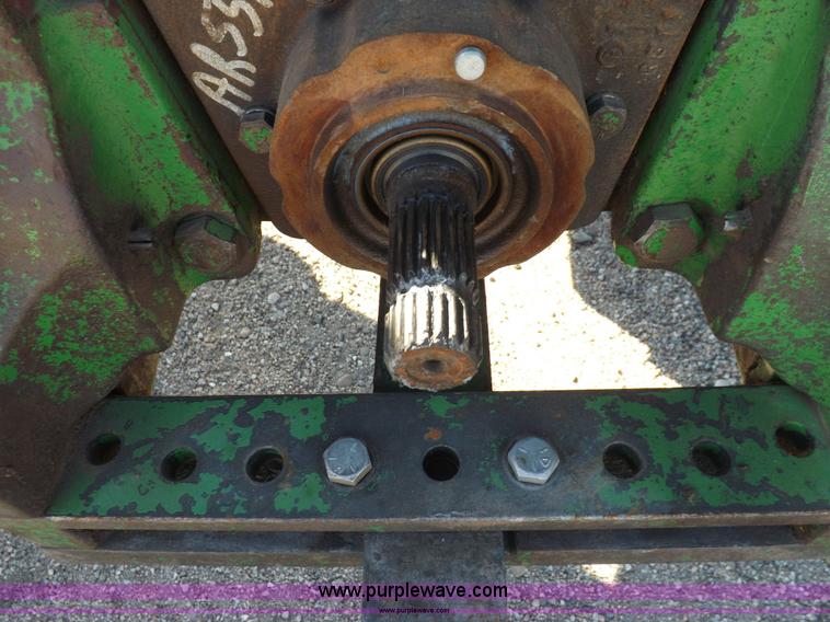 image for item H9123 1973 John Deere 4630 tractor