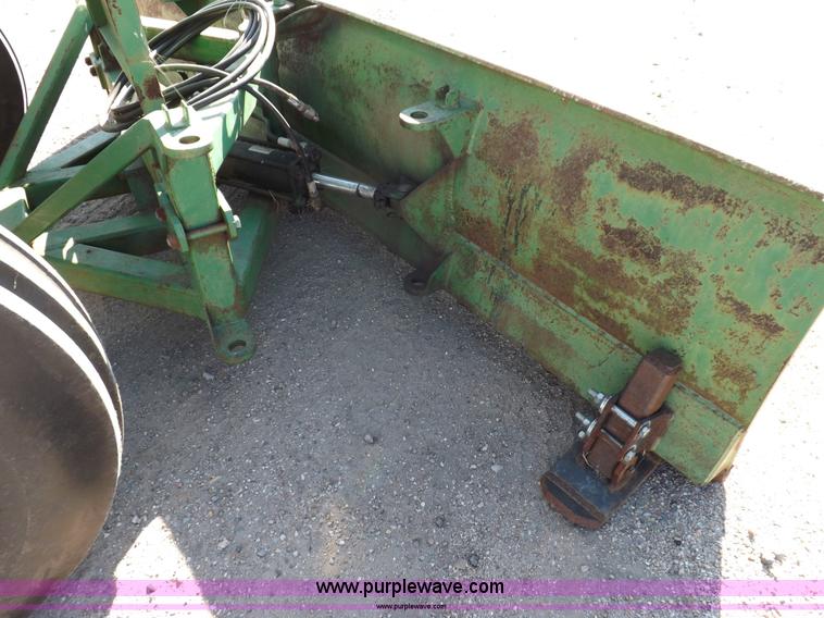 image for item H9123 1973 John Deere 4630 tractor