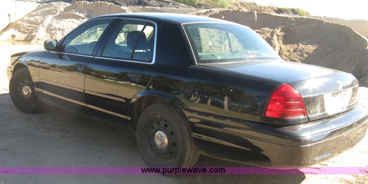 image for item H9489 2006 Ford Crown Victoria Police Interceptor