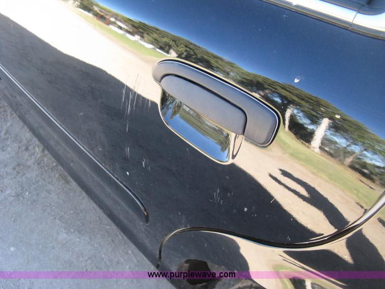 image for item H9489 2006 Ford Crown Victoria Police Interceptor