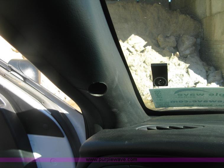 image for item H9489 2006 Ford Crown Victoria Police Interceptor