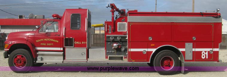 image for item H9499 1996 Ford F700 pump fire truck