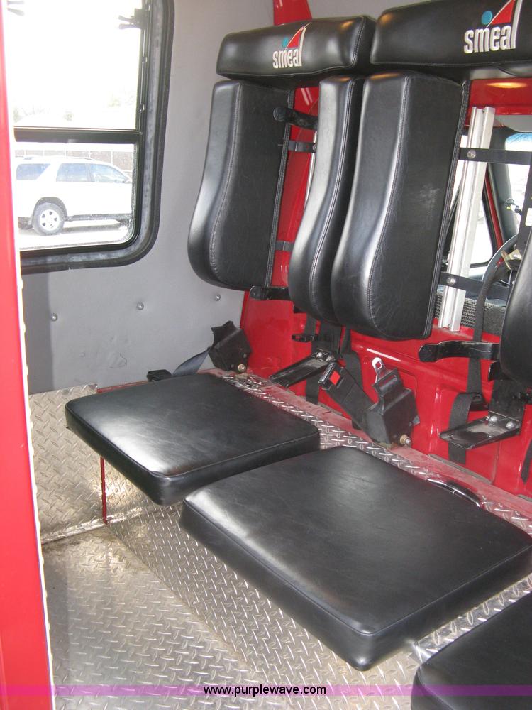 image for item H9499 1996 Ford F700 pump fire truck