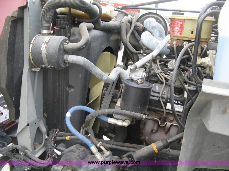 image for item H9499 1996 Ford F700 pump fire truck