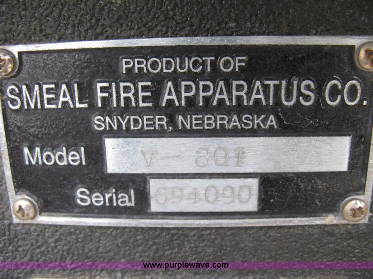 image for item H9499 1996 Ford F700 pump fire truck