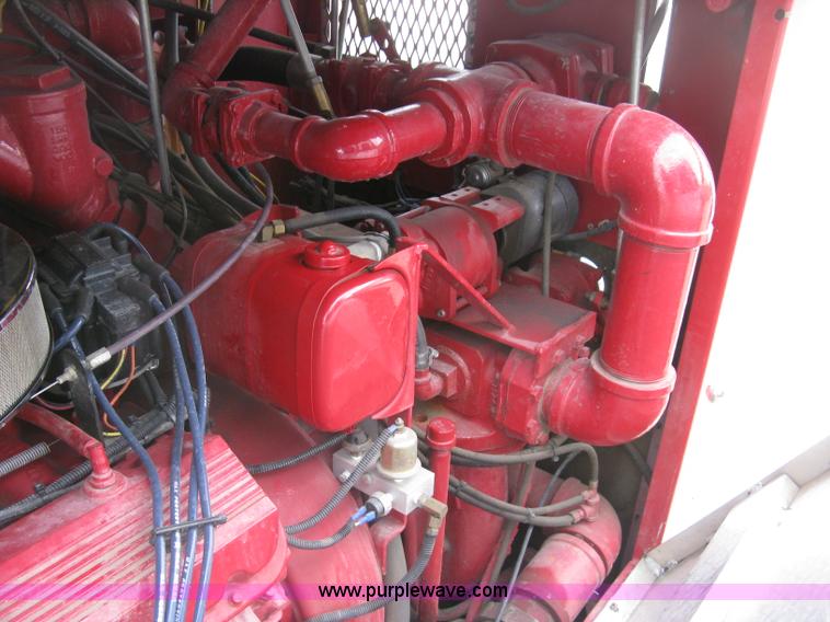 image for item H9499 1996 Ford F700 pump fire truck