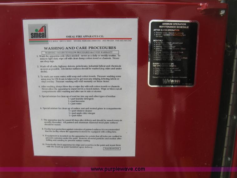 image for item H9499 1996 Ford F700 pump fire truck