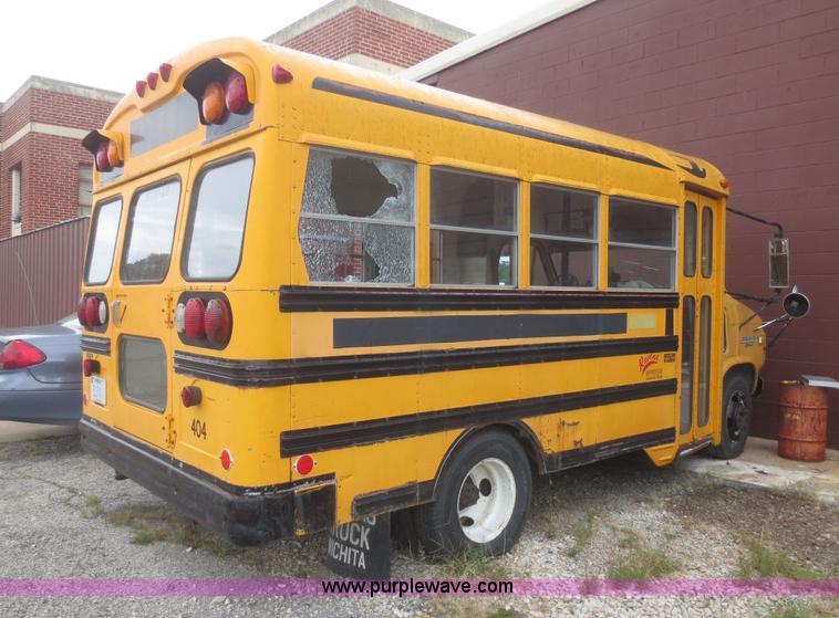 image for item I2214 1984 Chevrolet G30 school bus