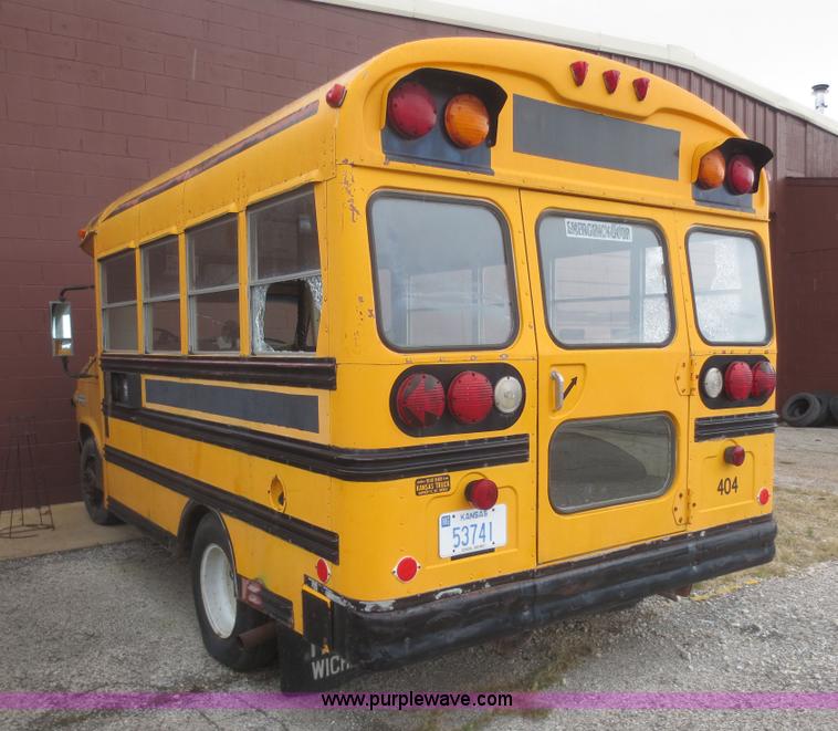 image for item I2214 1984 Chevrolet G30 school bus