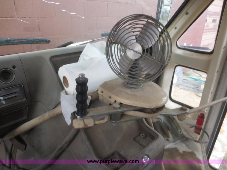 image for item I2214 1984 Chevrolet G30 school bus