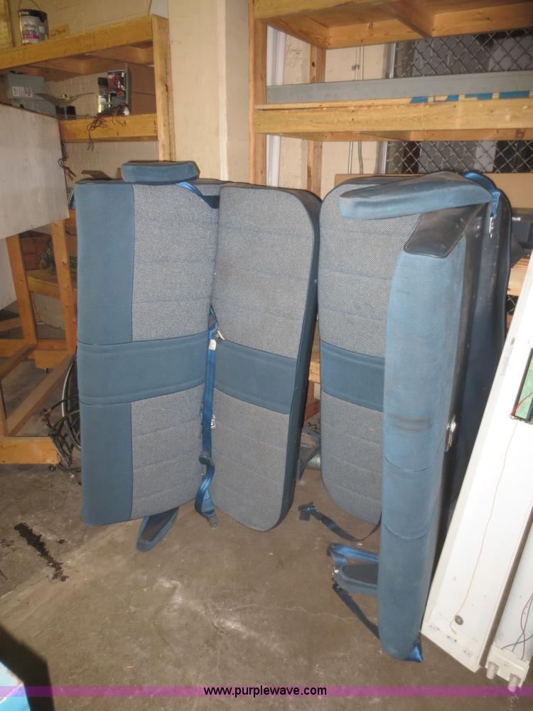image for item I2216 1990 GMC Rally G2500 STX van