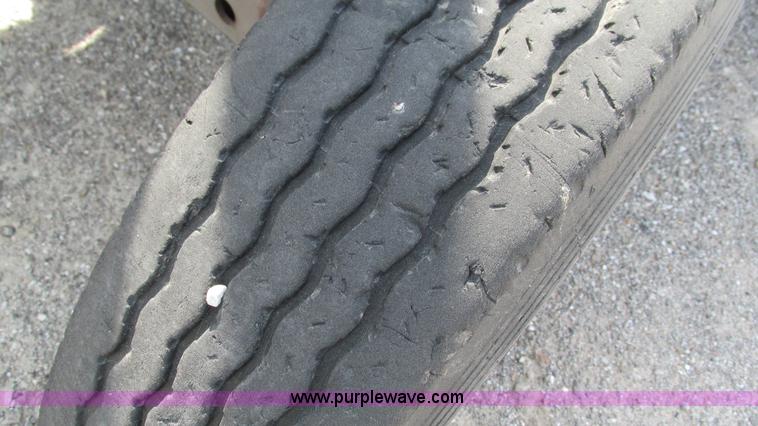 image for item I3220 Hesston 80-90 Tiger Special tractor