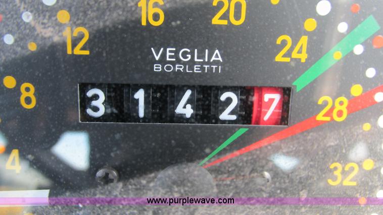 image for item I3220 Hesston 80-90 Tiger Special tractor