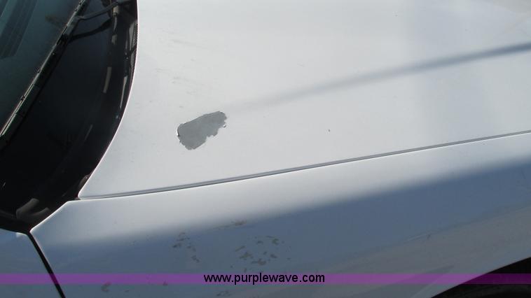 image for item I3223 2005 Ford Crown Victoria Police Interceptor