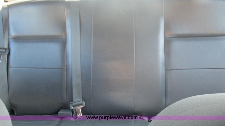 image for item I3223 2005 Ford Crown Victoria Police Interceptor