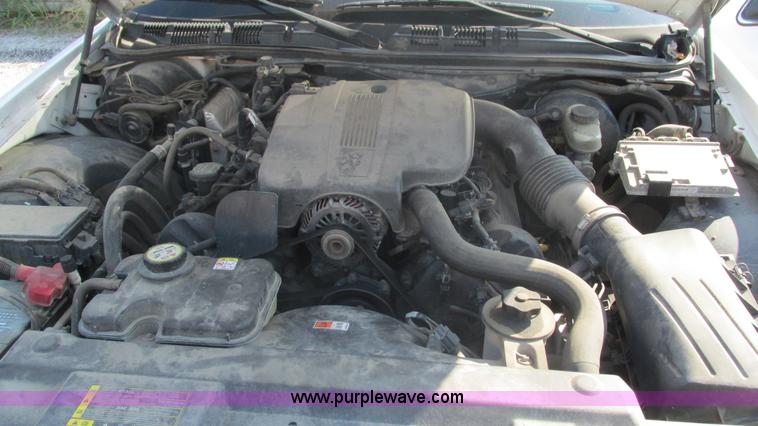 image for item I3223 2005 Ford Crown Victoria Police Interceptor