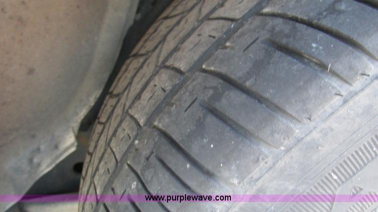 image for item I3224 2005 Ford Crown Victoria Police Interceptor