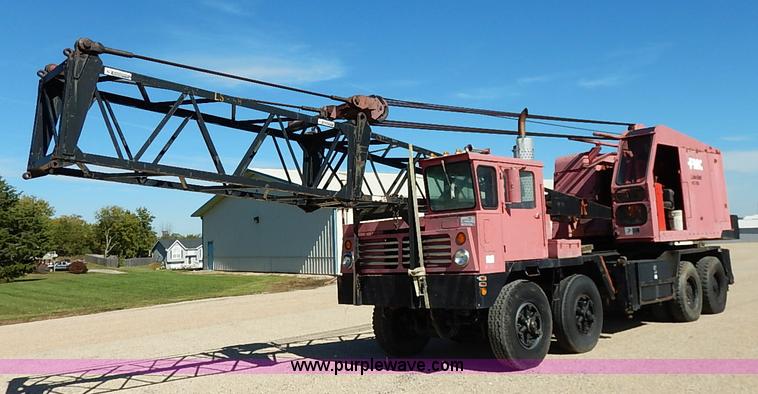image for item I5373 1966 Fmc Link-belt HC-78B truck mounted crane