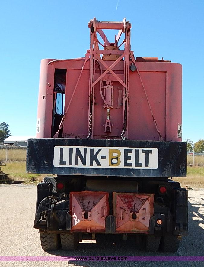 image for item I5373 1966 Fmc Link-belt HC-78B truck mounted crane