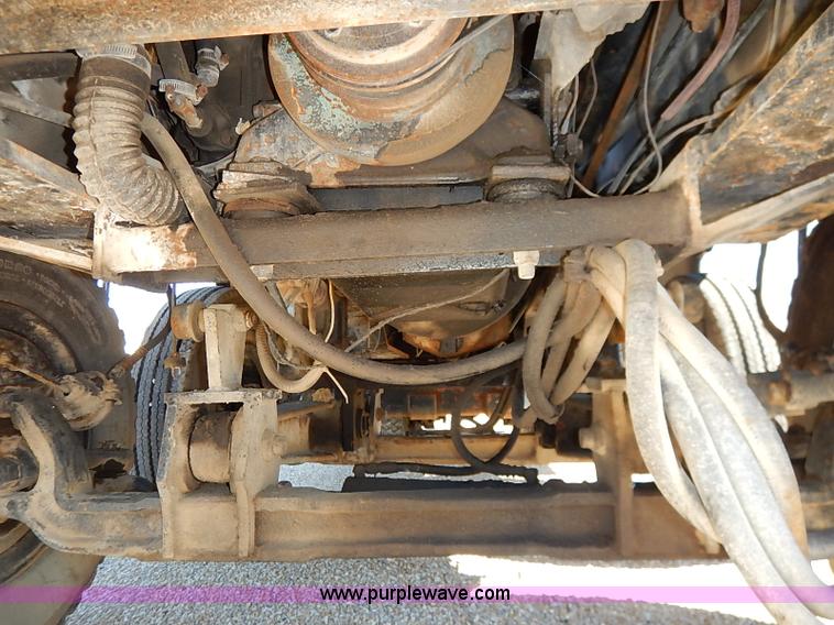 image for item I5373 1966 Fmc Link-belt HC-78B truck mounted crane