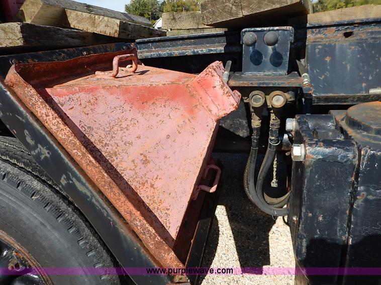 image for item I5373 1966 Fmc Link-belt HC-78B truck mounted crane