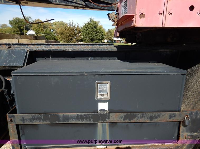 image for item I5373 1966 Fmc Link-belt HC-78B truck mounted crane