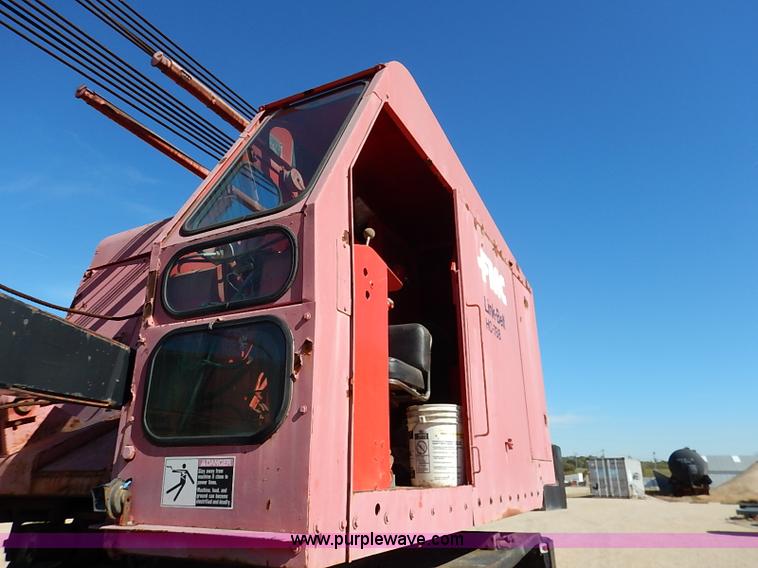 image for item I5373 1966 Fmc Link-belt HC-78B truck mounted crane