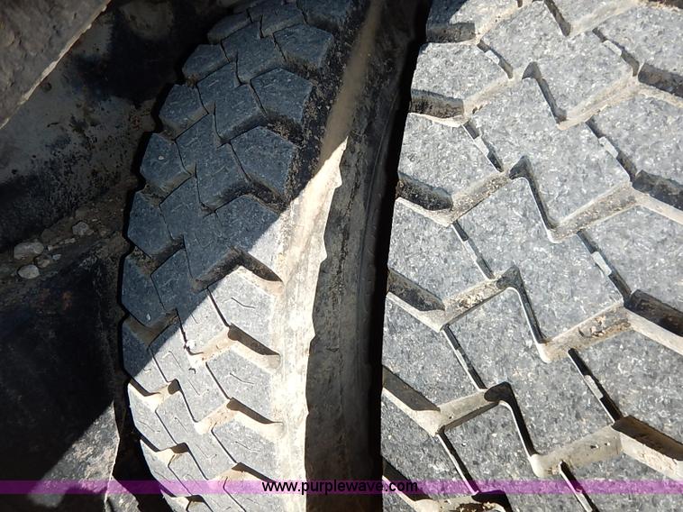 image for item I5373 1966 Fmc Link-belt HC-78B truck mounted crane