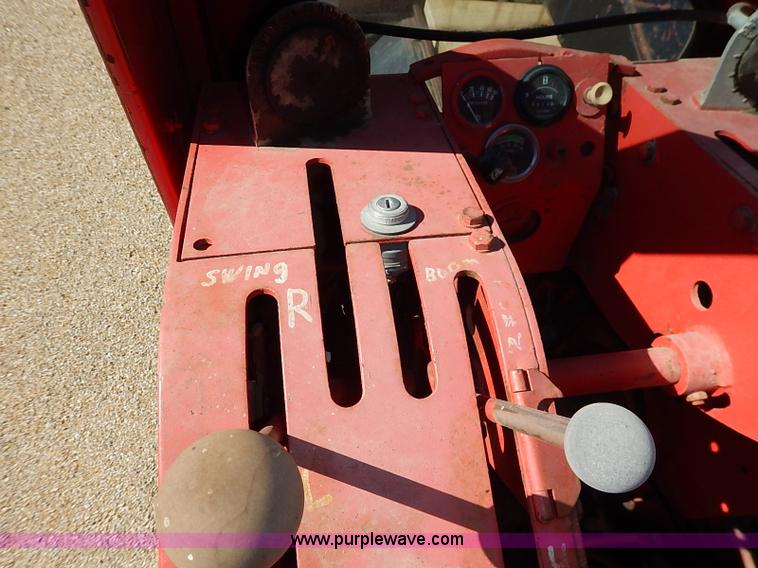 image for item I5373 1966 Fmc Link-belt HC-78B truck mounted crane