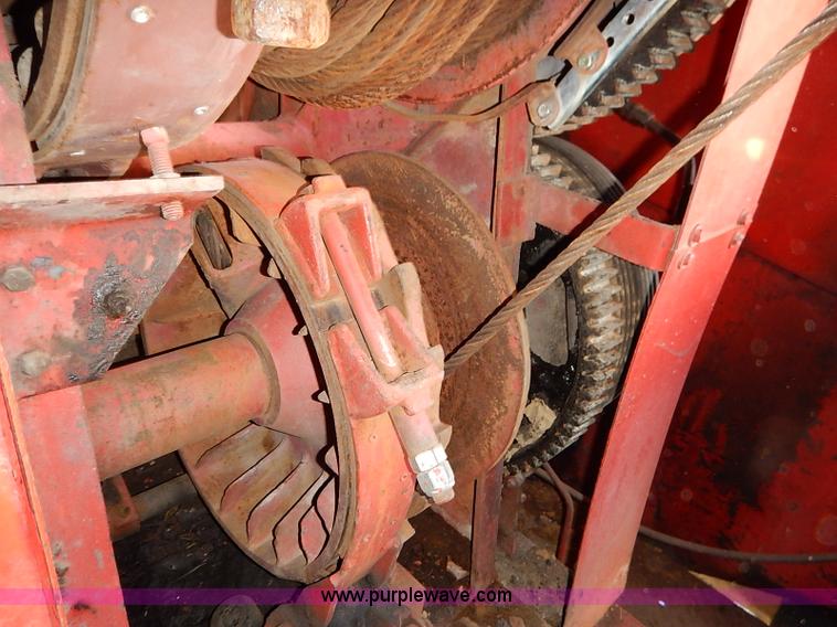 image for item I5373 1966 Fmc Link-belt HC-78B truck mounted crane