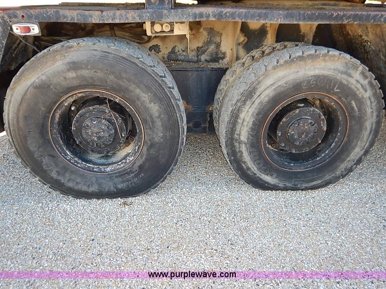 image for item I5373 1966 Fmc Link-belt HC-78B truck mounted crane