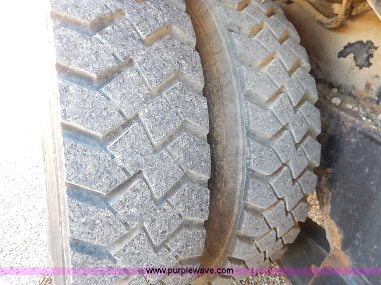 image for item I5373 1966 Fmc Link-belt HC-78B truck mounted crane