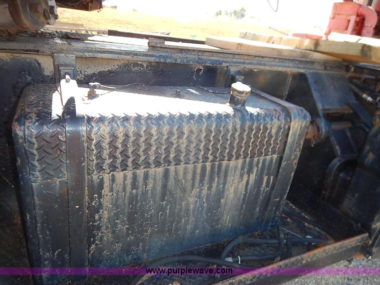 image for item I5373 1966 Fmc Link-belt HC-78B truck mounted crane