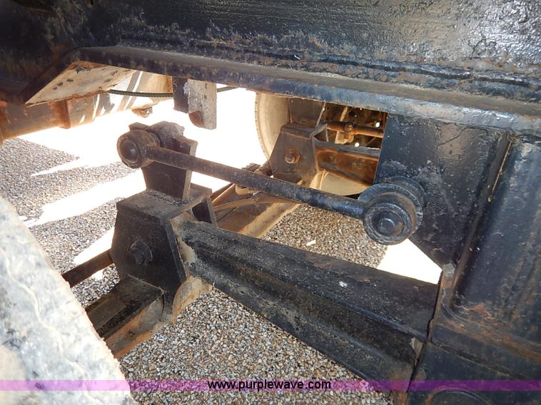 image for item I5373 1966 Fmc Link-belt HC-78B truck mounted crane