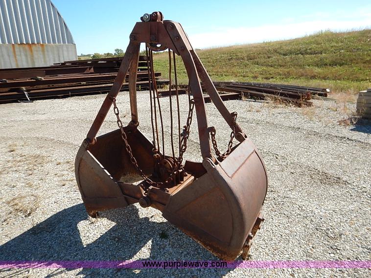 image for item I5373 1966 Fmc Link-belt HC-78B truck mounted crane