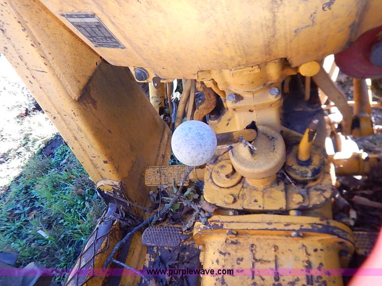 image for item I5381 1968 Massey Ferguson 2135 backhoe