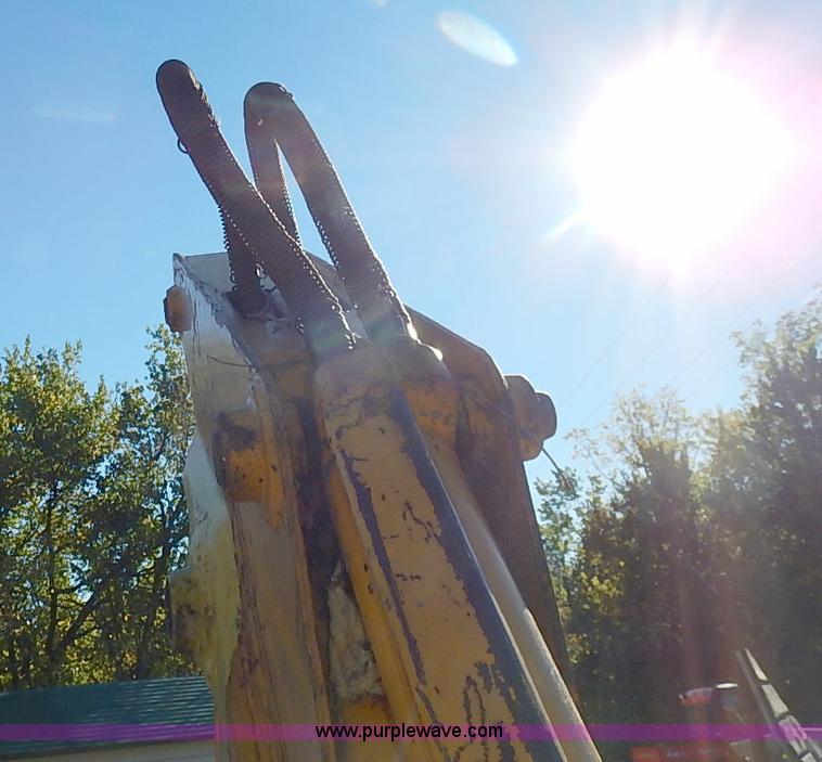 image for item I5381 1968 Massey Ferguson 2135 backhoe