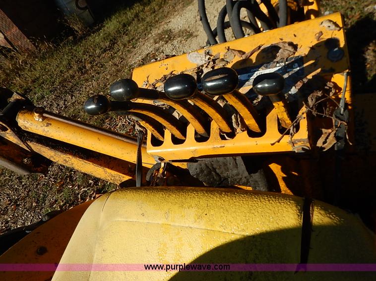 image for item I5381 1968 Massey Ferguson 2135 backhoe