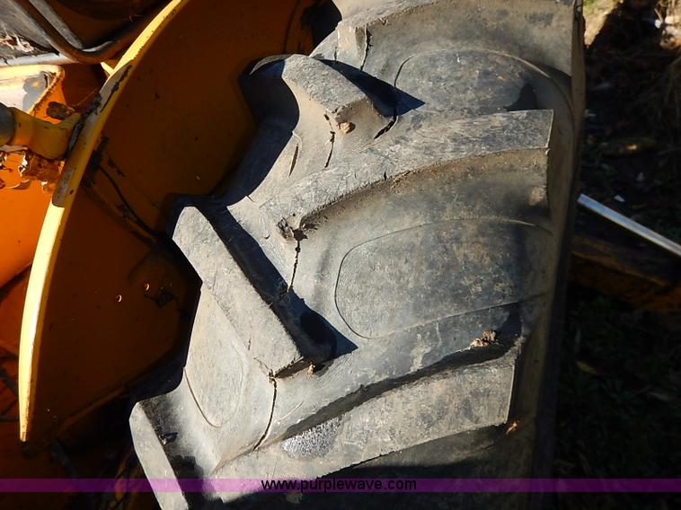 image for item I5381 1968 Massey Ferguson 2135 backhoe