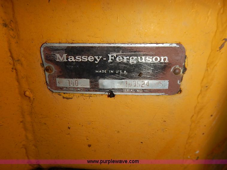 image for item I5381 1968 Massey Ferguson 2135 backhoe
